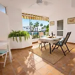 Mi Capricho Seafront شقة