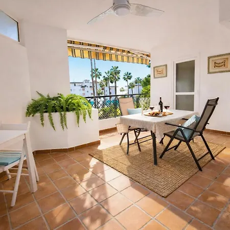 Mi Capricho Seafront Апартаменты