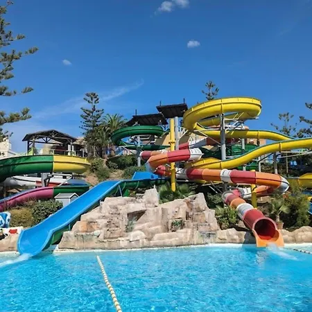 Апартаменты Mi Capricho Seafront
